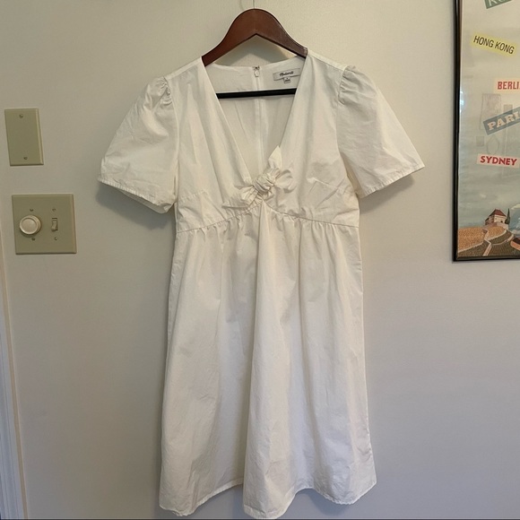 Madewell Dresses & Skirts - Madewell tie-front white poplin cotton dress size 6